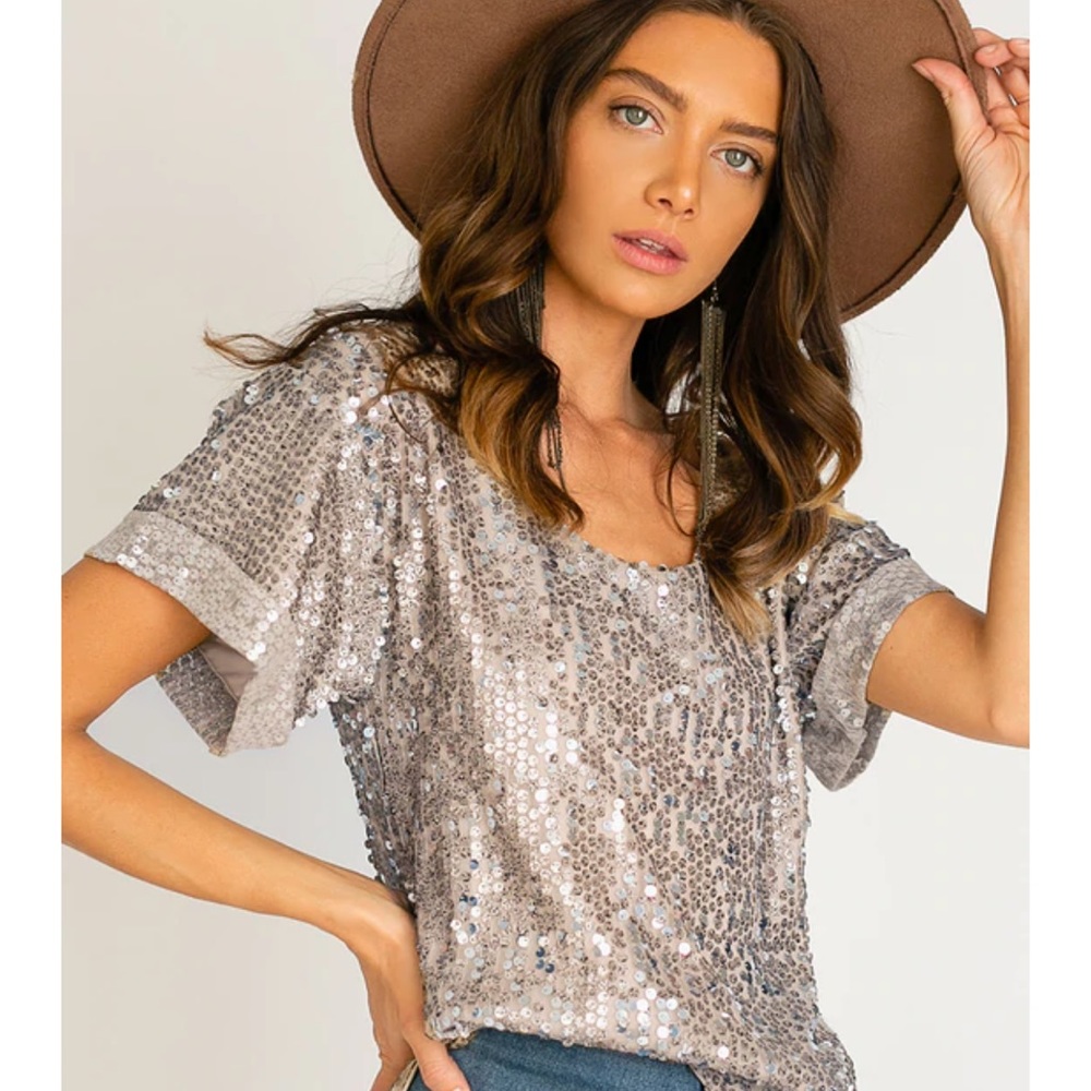 Joyfolie gold top